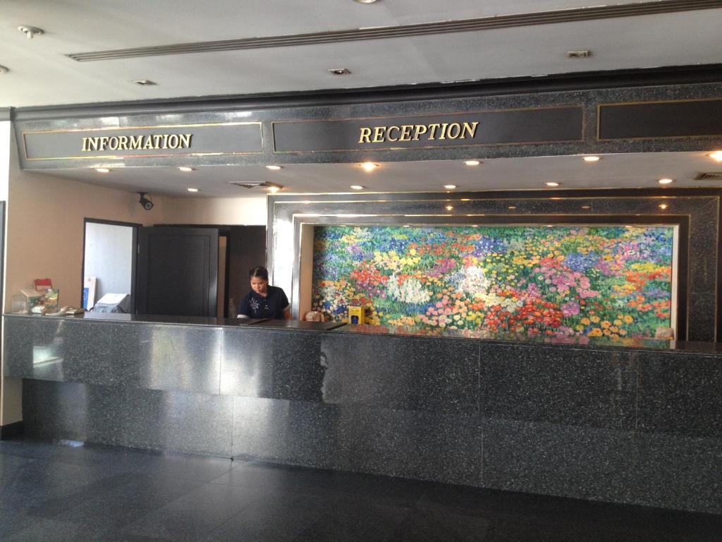 Hotel Sinthavee Phuket Exteriér fotografie